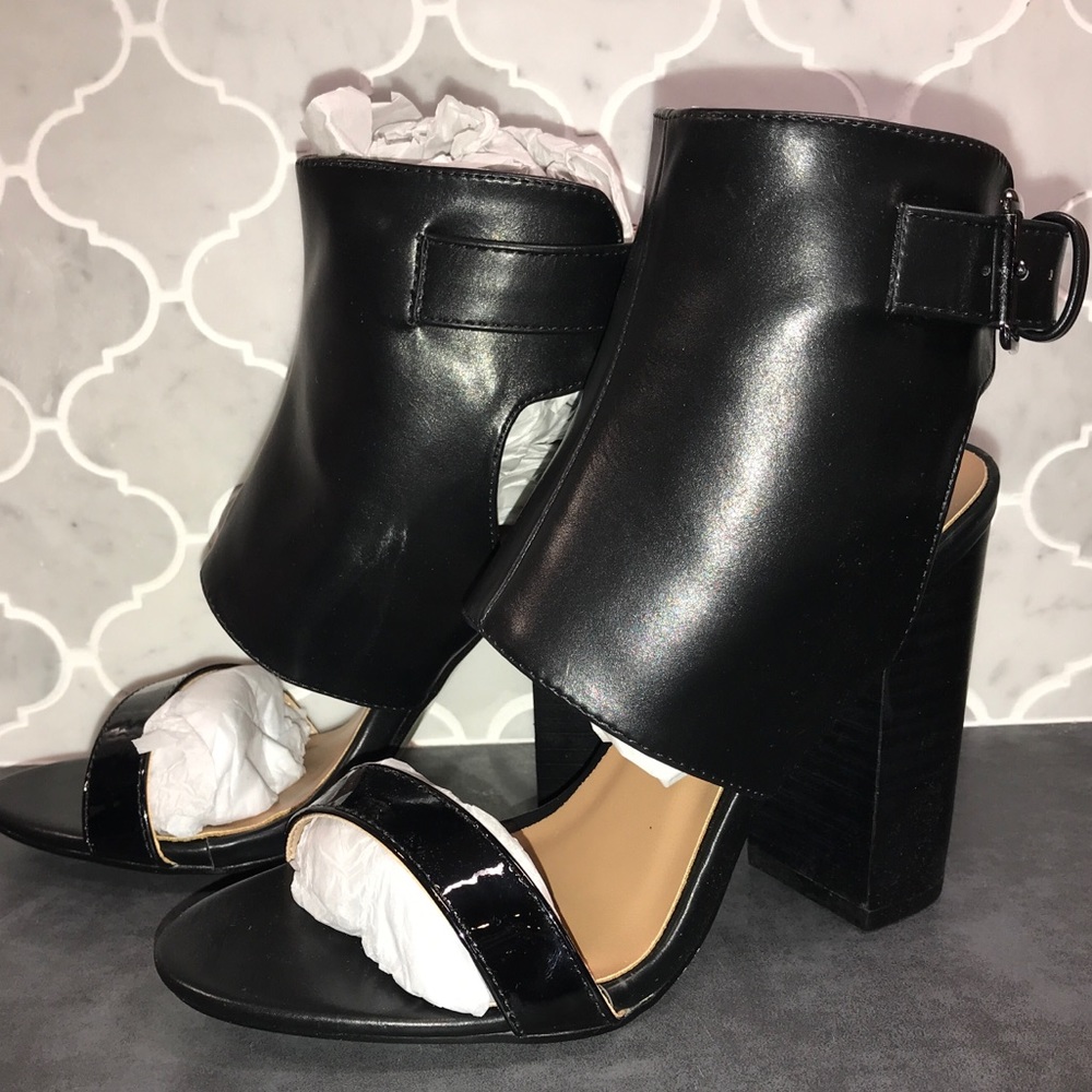 Great Interesting Black Heels